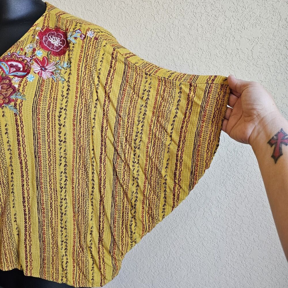 savanna jane top Small Yellow Striped Dolman Western Blouse Floral Vneck - Picture 3 of 5